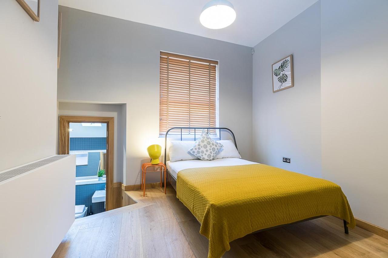 Stylish Stays By Russel Square Лондон Экстерьер фото